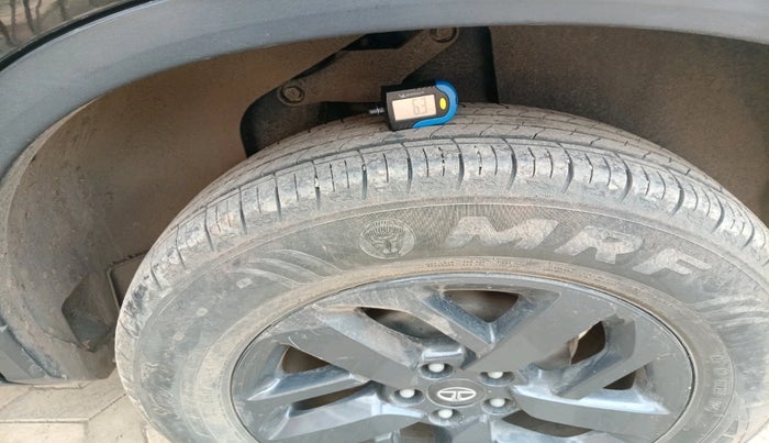 2022 Tata Harrier XTA PLUS 2.0L KRYOTEC HALO DARK EDITION , Diesel, Automatic, 74,297 km, tyre