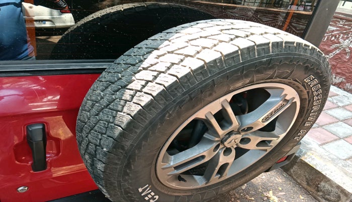 2023 Mahindra Thar LX HARD TOP 4WD MT, Diesel, Manual, 42,355 km, tyre