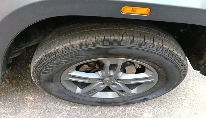 2023 Mahindra Thar LX HARD TOP 4WD MT, Diesel, Manual, 42,355 km, tyre