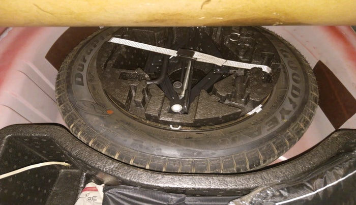 2020 Skoda Rapid STYLE TSI, Petrol, Manual, 57,485 km, tyre