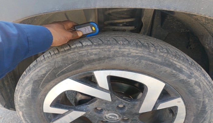 2022 Nissan MAGNITE XV MT, Petrol, Manual, 55,038 km, tyre