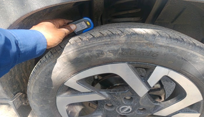 2022 Nissan MAGNITE XV MT, Petrol, Manual, 55,038 km, tyre