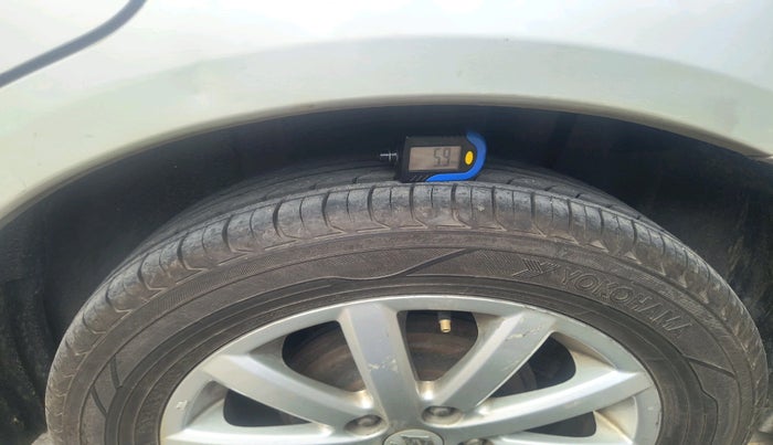 2011 Maruti SX4 ZXI, Petrol, Manual, 96,755 km, tyre