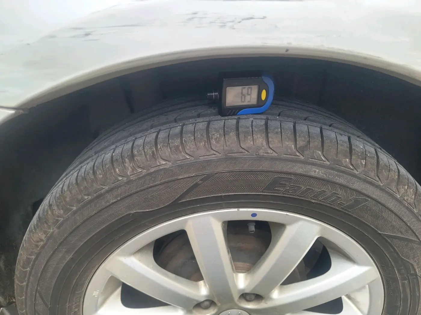 2011 Maruti SX4 ZXI, Petrol, Manual, 96,755 km, tyre