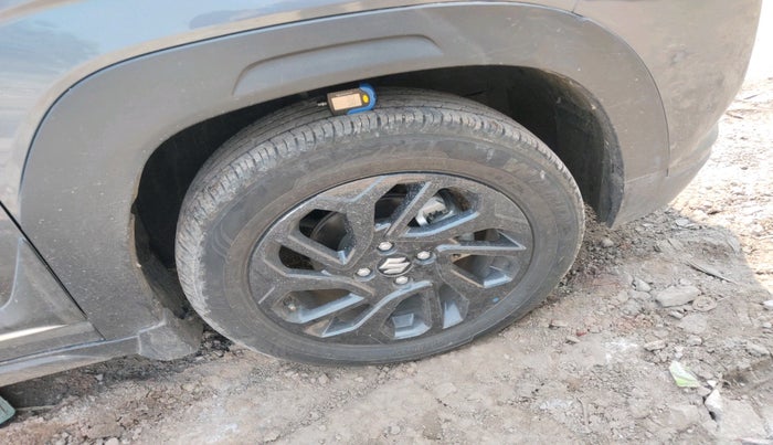 2025 Maruti FRONX DELTA PLUS 1.2L AGS, Petrol, Automatic, 15,463 km, tyre