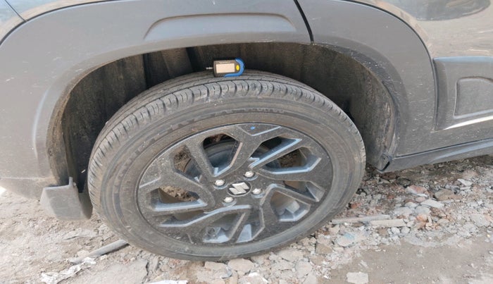 2025 Maruti FRONX DELTA PLUS 1.2L AGS, Petrol, Automatic, 15,463 km, tyre