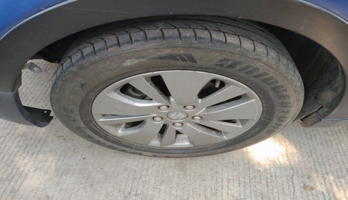 2016 Maruti S Cross ZETA 1.3, Diesel, Manual, 80,598 km, tyre