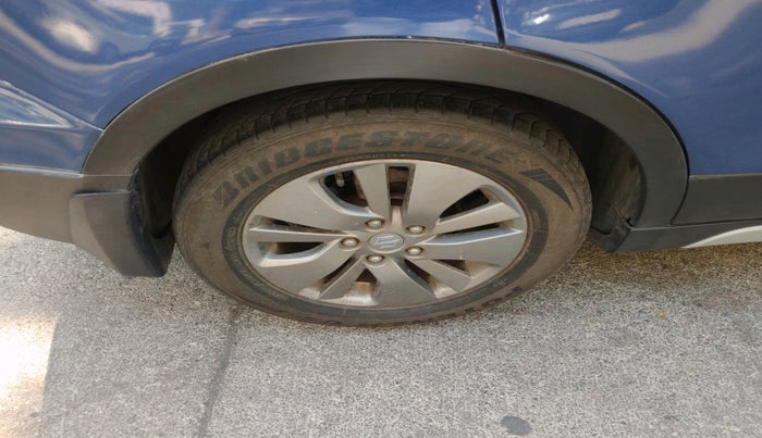 2016 Maruti S Cross ZETA 1.3, Diesel, Manual, 80,598 km, tyre