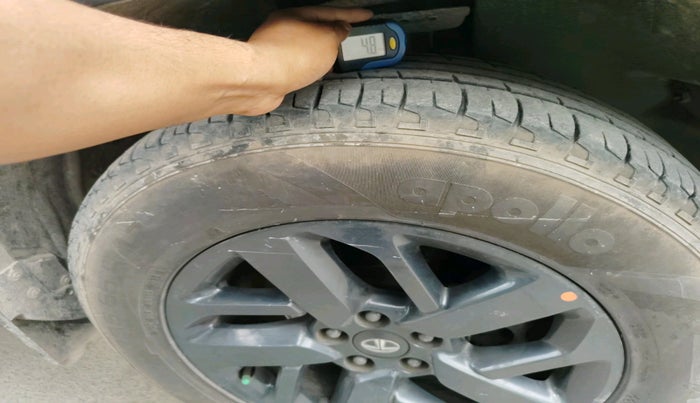 2022 Tata Harrier XT PLUS 2.0L KRYOTEC DARK EDITON, Diesel, Manual, 85,871 km, tyre