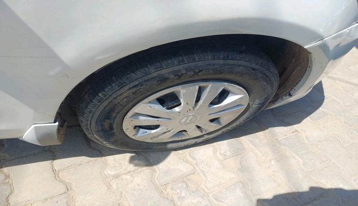 2012 Maruti Swift Dzire VDI, Diesel, Manual, 1,59,451 km, tyre