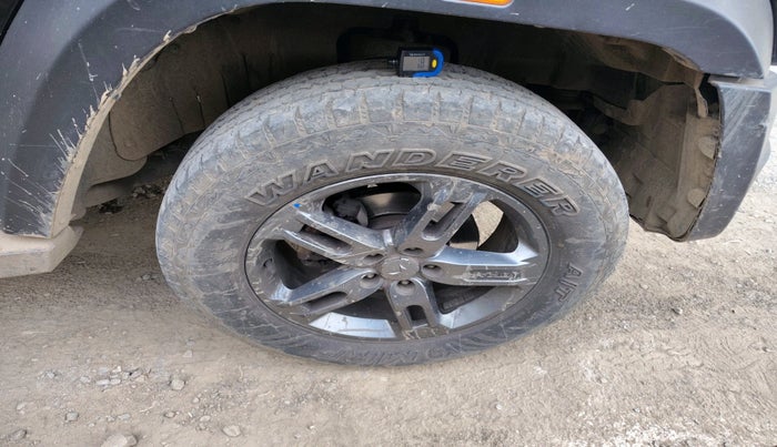 2023 Mahindra Thar LX HARD TOP 4WD MT, Diesel, Manual, 73,353 km, tyre