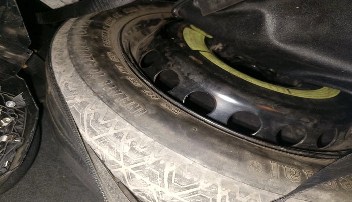 2019 Mercedes Benz GLA Class 200 D Sports, Diesel, Automatic, 1,40,486 km, tyre