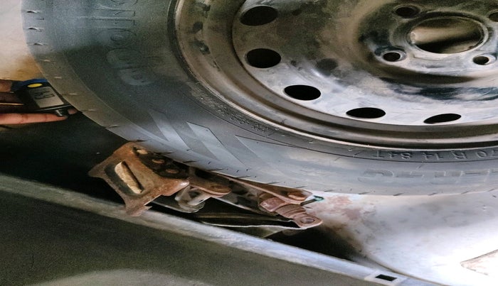 2015 Chevrolet Sail UVA 1.2 LS, Petrol, Manual, 61,951 km, tyre