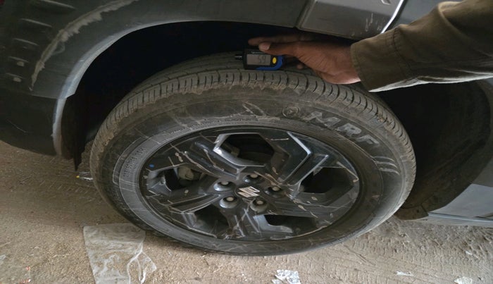 2024 Maruti BREZZA ZXI S-CNG, CNG, Manual, 12,719 km, tyre