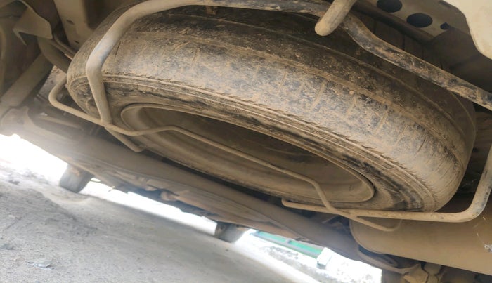 2021 Maruti Ertiga TOUR M, Petrol, Manual, 99,506 km, tyre