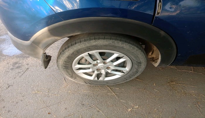 2020 Renault TRIBER RXL MT, Petrol, Manual, 2,24,178 km, tyre