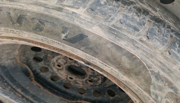 2012 Maruti Ertiga VDI, Diesel, Manual, 1,15,476 km, tyre