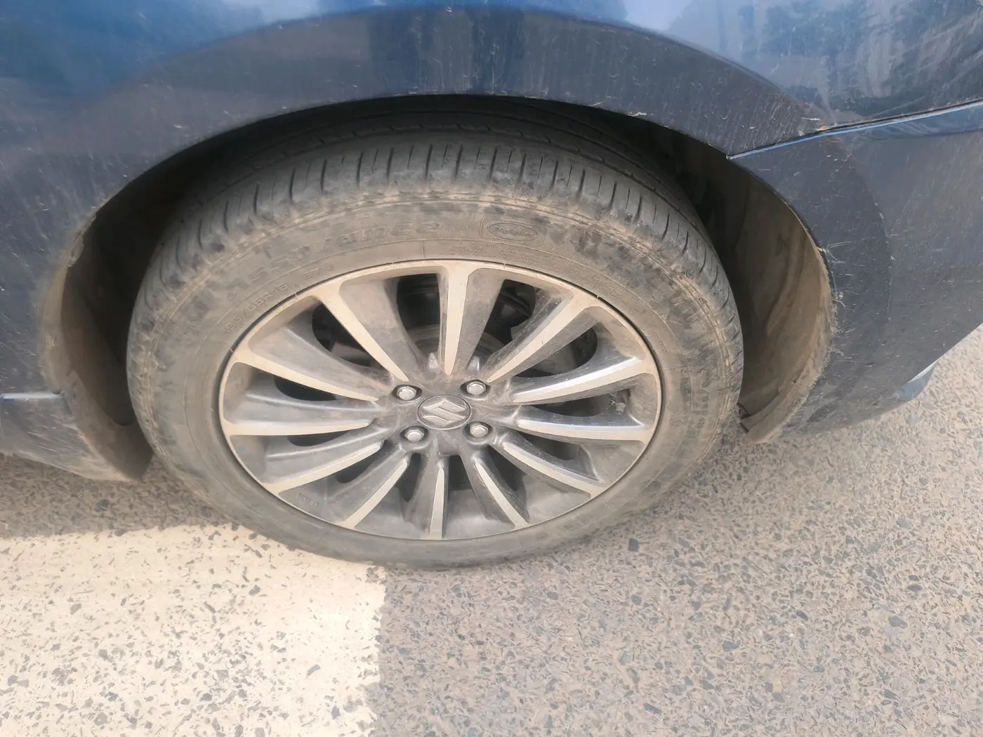 2018 Maruti Ciaz ALPHA 1.5 SHVS PETROL, Petrol, Manual, 85,139 km, tyre