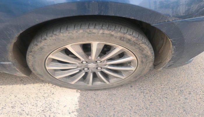 2018 Maruti Ciaz ALPHA 1.5 SHVS PETROL, Petrol, Manual, 85,139 km, tyre