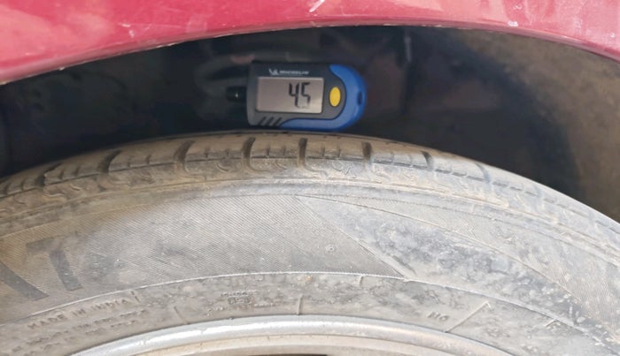 2014 Hyundai Grand i10 ASTA 1.2 KAPPA VTVT, Petrol, Manual, 1,65,889 km, tyre