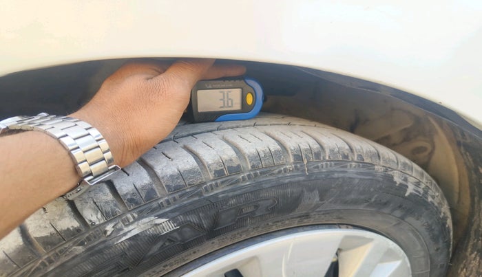 2015 Maruti Celerio VXI, Petrol, Manual, 1,38,547 km, tyre