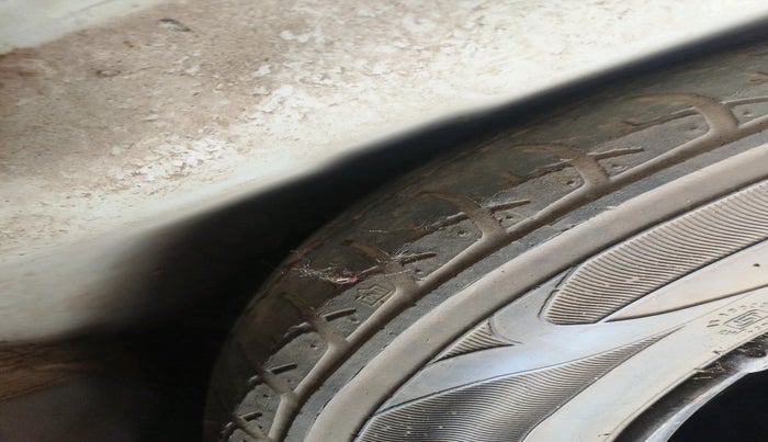 2015 Maruti Celerio VXI, Petrol, Manual, 1,38,547 km, tyre