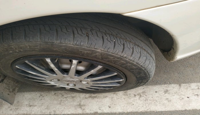 2013 Tata Indigo ECS LX TDI, Diesel, Manual, 84,397 km, tyre