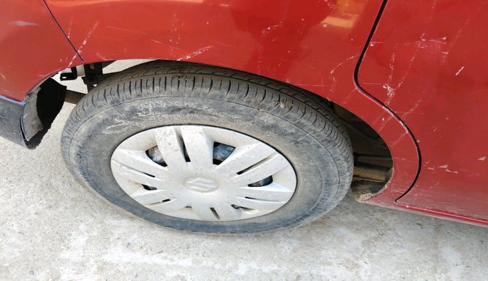2014 Maruti Alto 800 LXI, CNG, Manual, 56,174 km, tyre