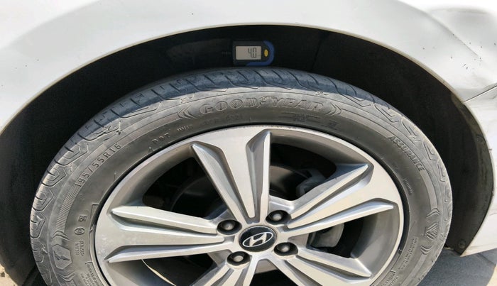 2018 Hyundai Verna 1.6 SX (O) CRDI MT, Diesel, Manual, 1,11,223 km, tyre