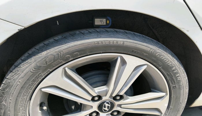 2018 Hyundai Verna 1.6 SX (O) CRDI MT, Diesel, Manual, 1,11,223 km, tyre