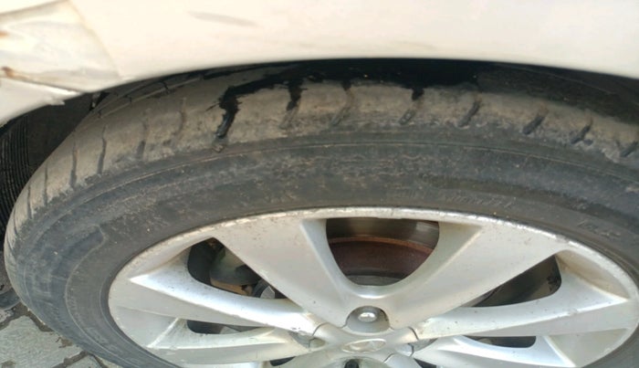 2012 Hyundai Verna FLUIDIC 1.6 VTVT SX, Petrol, Manual, 68,706 km, tyre