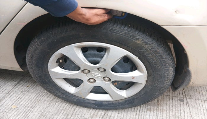 2011 Hyundai Verna FLUIDIC 1.6 VTVT EX, Petrol, Manual, 65,298 km, tyre