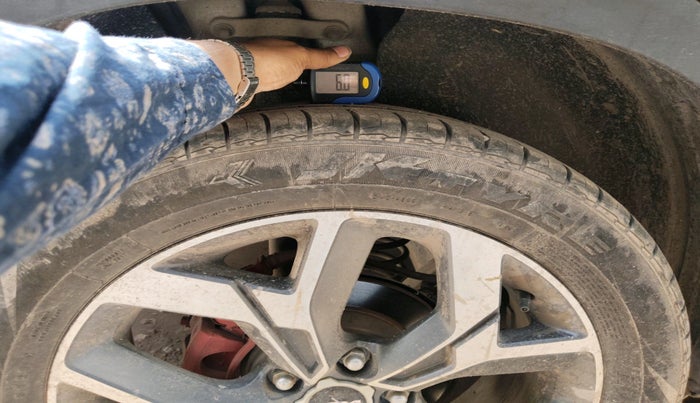 2024 KIA SELTOS  HTX 1.5 PETROL MT, Petrol, Manual, 13,921 km, tyre