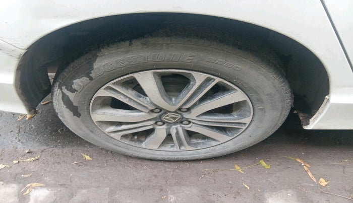 2019 Honda City 1.5L I-VTE V CVT, Petrol, Automatic, 1,08,133 km, tyre