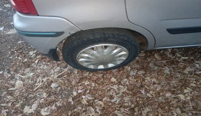 2006 Maruti Wagon R LXI, Petrol, Manual, 1,72,712 km, tyre