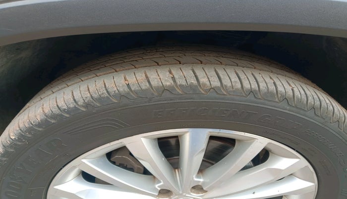 2019 Skoda Kodiaq L&K 2.0 TDI 4X4 AT, Diesel, Automatic, 1,59,430 km, tyre