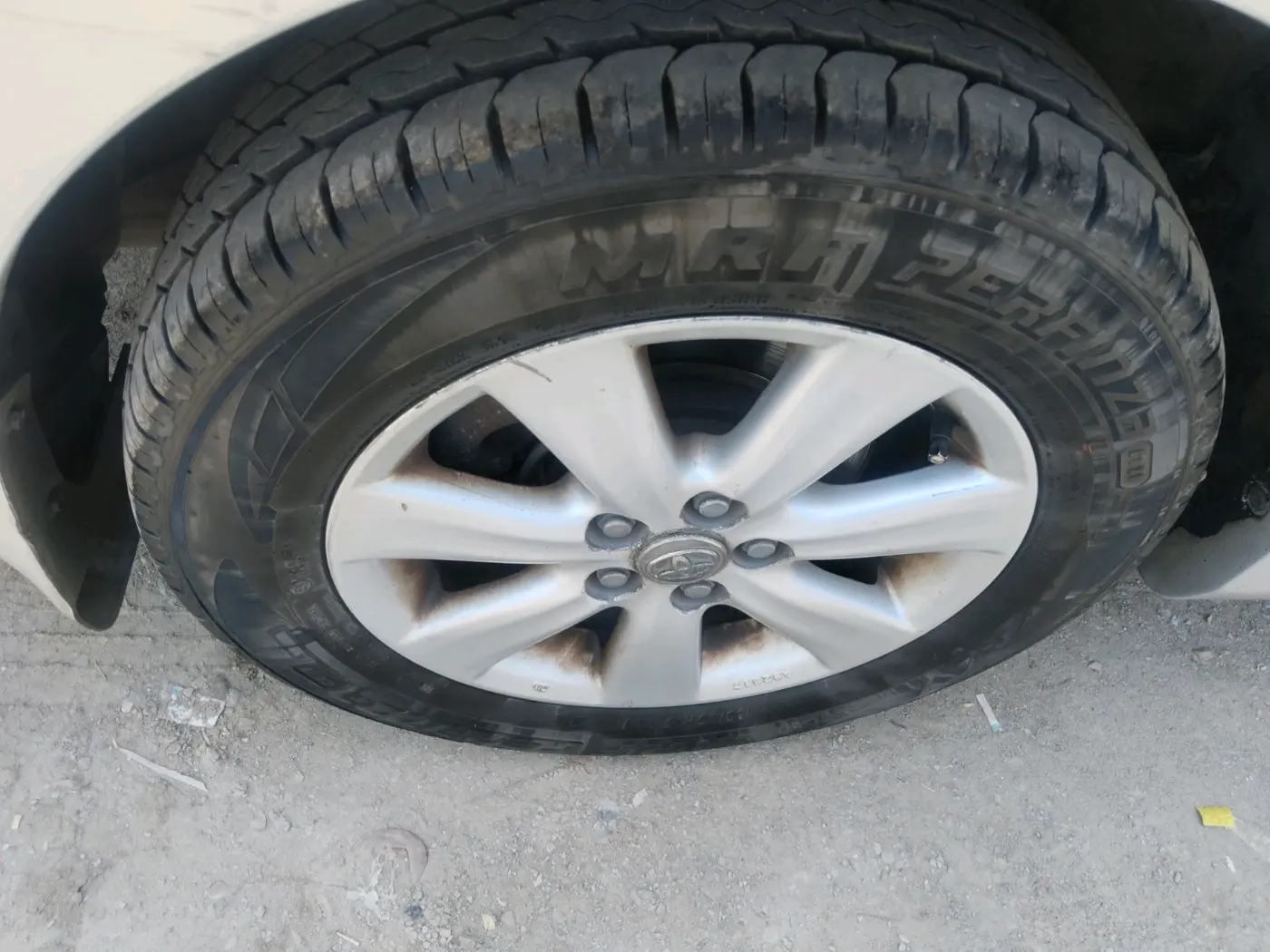 2011 Toyota Corolla Altis G PETROL, Petrol, Manual, 90,802 km, tyre