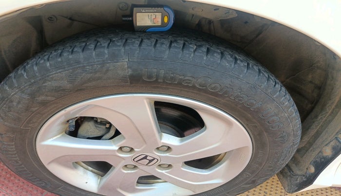 2014 Honda City 1.5L I-VTEC V MT, Petrol, Manual, 64,224 km, tyre