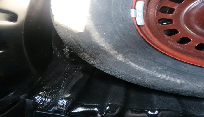 2024 Renault Kiger RXT (O) AMT, Petrol, Automatic, 5,626 km, tyre