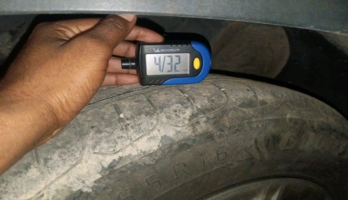 2021 KIA SELTOS HTE 1.5 DIESEL, Diesel, Manual, 80,425 km, tyre