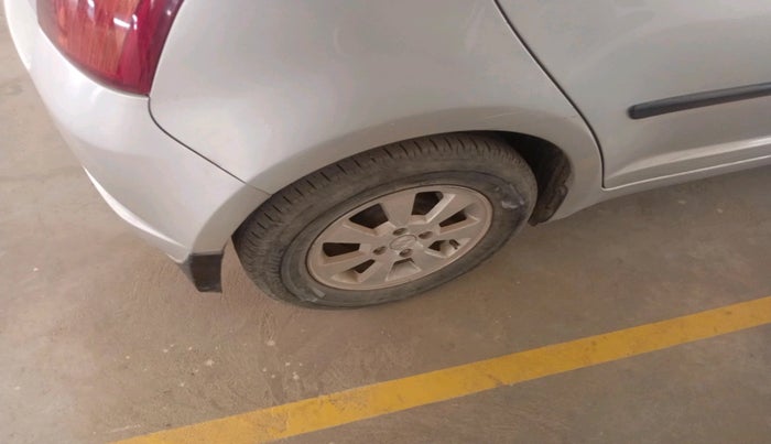 2006 Maruti Swift ZXI 1.3, Petrol, Manual, 91,443 km, tyre