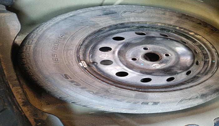 2013 Maruti Swift Dzire VDI, Diesel, Manual, 1,25,150 km, tyre