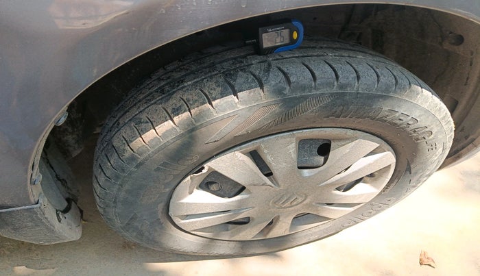 2013 Maruti Swift Dzire VDI, Diesel, Manual, 1,25,150 km, tyre