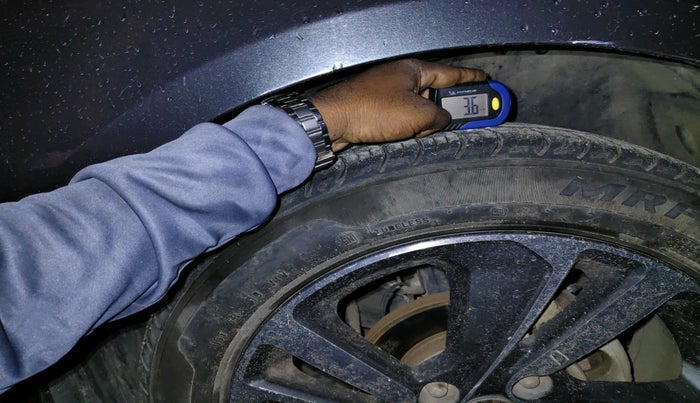 2021 Tata ALTROZ XZ PETROL, Petrol, Manual, 20,058 km, tyre