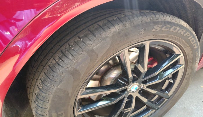 2019 BMW X4 XDRIVE 20D M SPORT X, Diesel, Automatic, 1,07,557 km, tyre