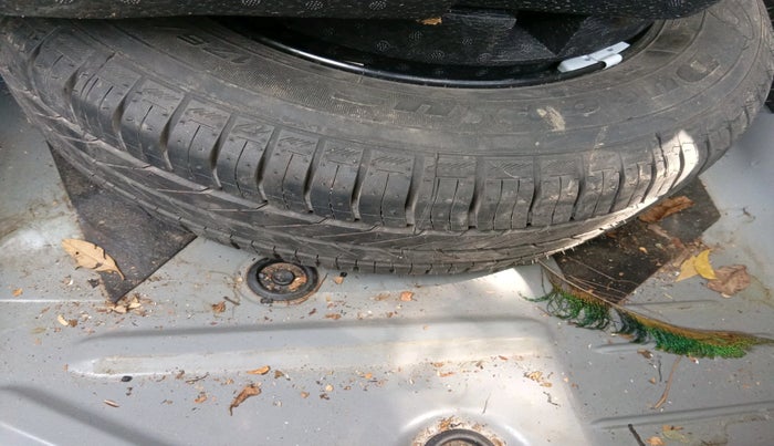 2020 Skoda Rapid ACTIVE 1.0 TSI, Petrol, Manual, 38,344 km, tyre