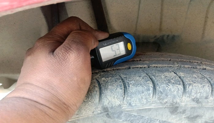 2020 Maruti Swift LXI, Petrol, Manual, 58,614 km, tyre