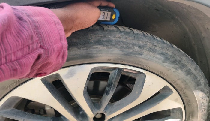 2021 MG HECTOR SHARP 2.0 DIESEL, Diesel, Manual, 98,215 km, tyre