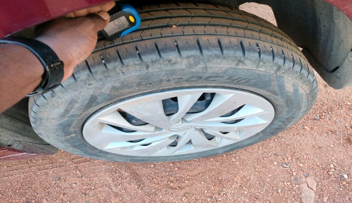 2022 Maruti Baleno DELTA PETROL 1.2, Petrol, Manual, 27,104 km, tyre