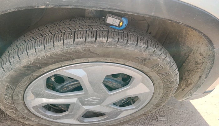 2021 Maruti Vitara Brezza VXI, CNG, Manual, 1,04,521 km, tyre